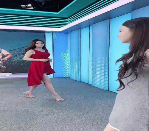 女主持人郭小仙儿:刚当主持人的时候,真的很怕