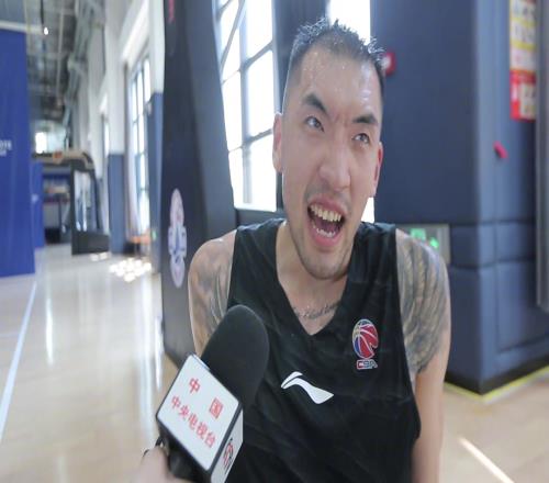 陶汉林谈CBA体测:自己瘦了45斤才勉强通过,心里石头总算落地