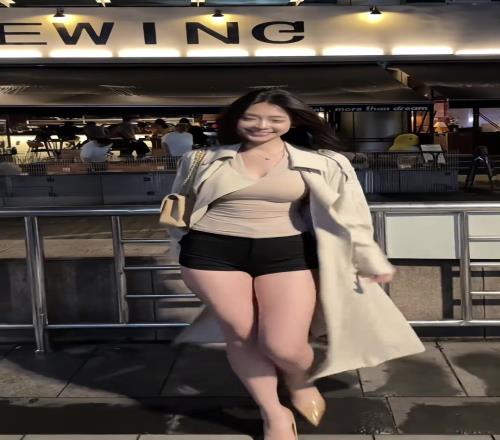 周楷恒女友椰子兄弟们不要再反复观看了