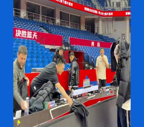 发际线cp赛前聊天,杨导直呼太累...