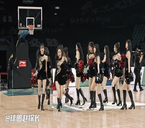 Showtime!!北京首钢啦啦宝贝曼妙身姿热舞黑色诱惑