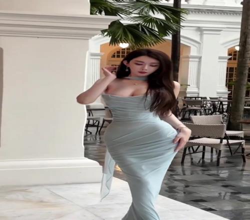 坐在老詹身后爆红!周麟嘉晒视频:你要怎么抵抗我