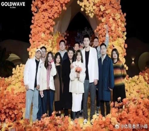 新婚快乐!媒体人:张镇麟今晚将在丽江悦榕庄酒店举办婚礼