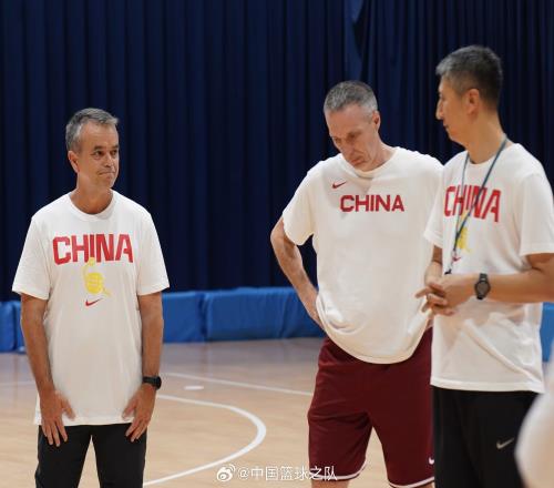 官方:卡涅特出任中国男篮助理教练曾随西班牙男篮获世界杯冠军