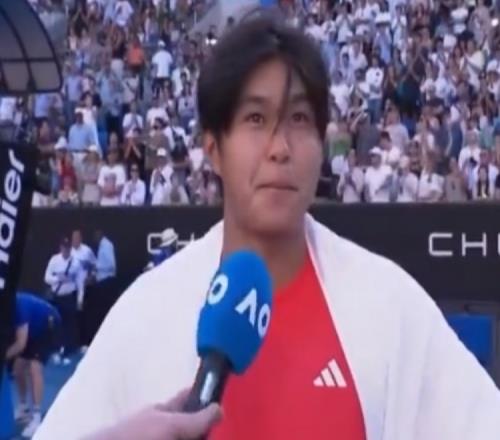 19岁!勒纳钱成为纳达尔之后打进澳网16强最年轻选手