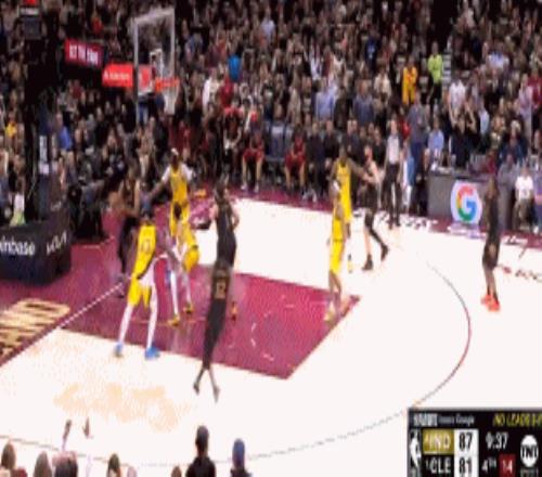 追上来了!亨特3+0&加兰高打板命中骑士连拿5分追到仅剩1分