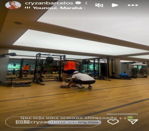 为接下来比赛做准备,克雷桑社媒晒健身房训练照