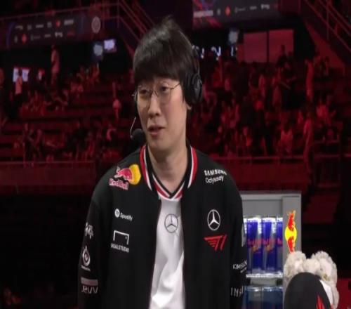 T1总经理:明天对阵宿敌GEN,我认为我们也能表现出色