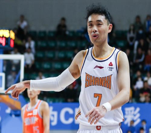 尽力了!原帅12中8&5记三分拿到25分5板