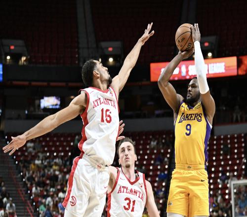 A史密斯:裙带关系在NBA里很常见我希望给布朗尼成长的机会