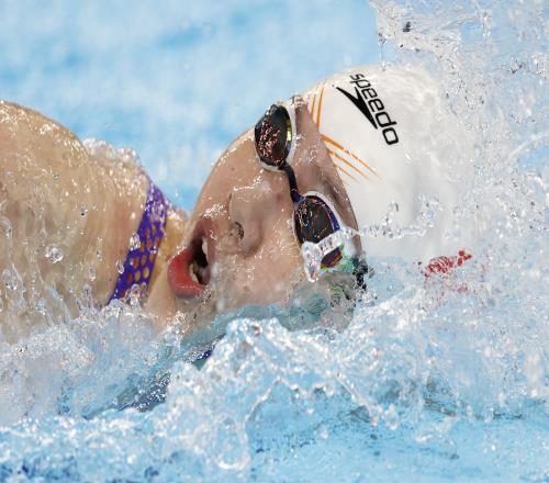 世锦赛女子50米自由泳半决赛:程玉洁、吴卿风游出24秒36晋级决赛