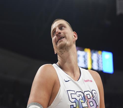 Windhorst:据我所知约基奇对掘金休赛期的操作感到满意