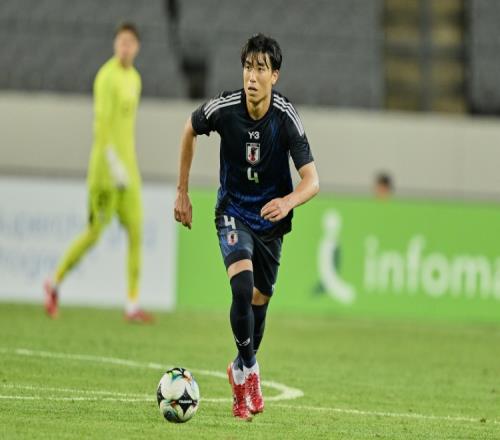 日本后卫:个人对自己表现远非满意希望以这场比赛作为最低标准