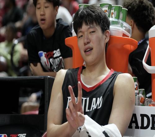 拓记:NBA错失了一个好机会没能安排杨瀚森和弗拉格在夏联对决