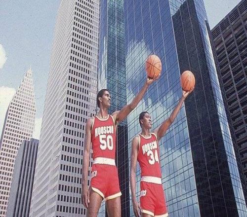 远古文班亚马!拉尔夫桑普森:我在如今的NBA可以轻松场均30+20