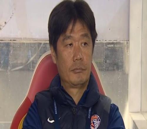 李霄鹏:这是场非常好的比赛,对后面的比赛起到了决定性作用