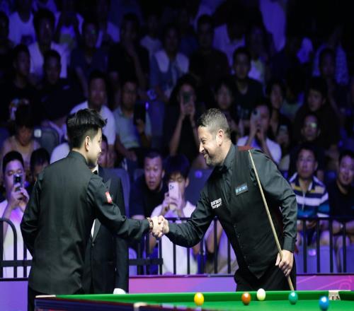 斯诺克武汉赛:赵心童2杆破百5-3史蒂文斯,小特、袁思俊晋级