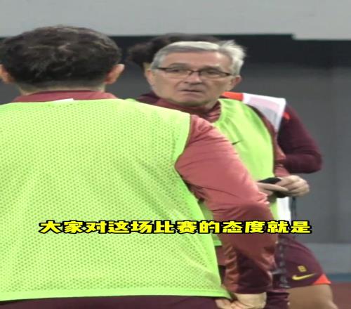 李源一谈对阵印尼：主场作战且没有退路，全队上下将全力争取三分