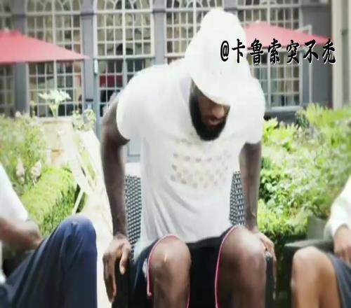 詹杜库：希望我们仨能激励年轻人我们入行时年轻人才1213