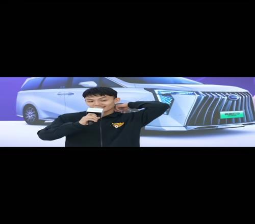 恭喜杰哥喜提新车