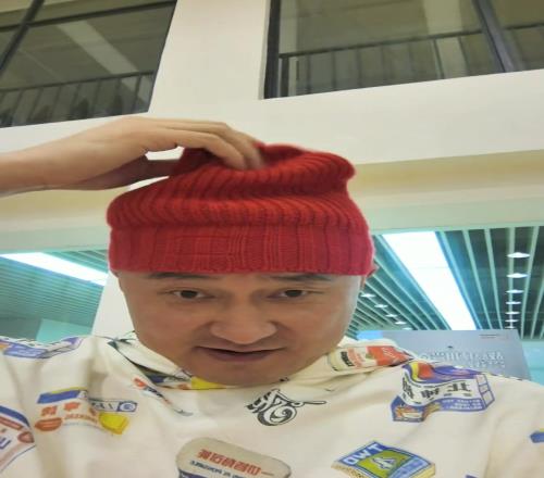 杜峰自称微潮杜这造型如何