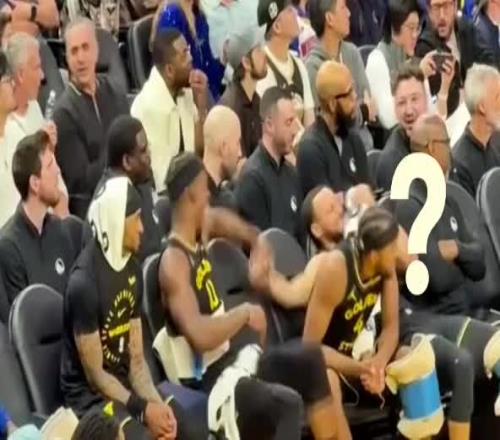 邓肯：这不驱逐巴特勒和库里在板凳上手拉手笑得前仰后合