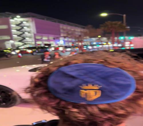 卢指导打卡下班