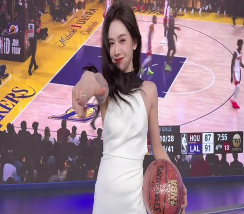 美娜：Aka湖人最强第六人美娜申请出战