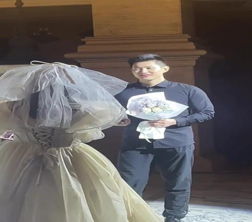 真滴浪漫啊！主播王嘉琦“密谋”像女友吴迪求婚的经历