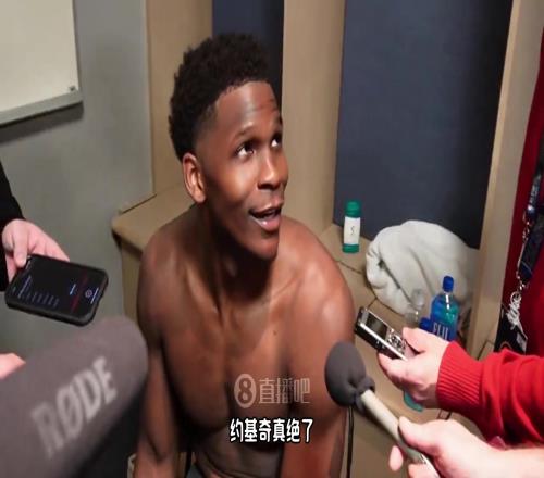 华子狂吹约基奇：他可能是我亲眼见过最强的球员了，必须向他脱帽致敬！