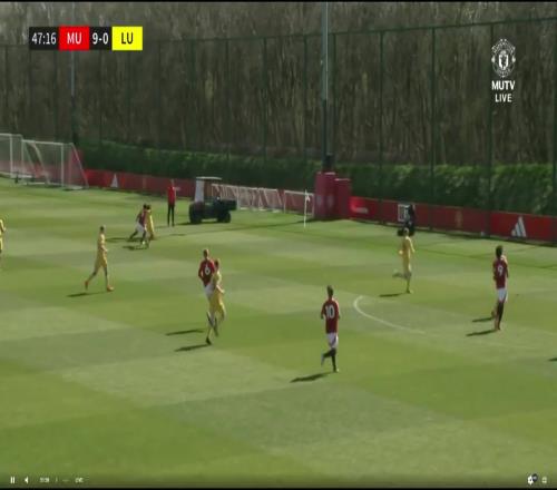U18曼联90利兹联U18！穆萨上半场打进自己第6球