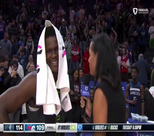 恩比德怎么想爱德华兹接受费城全场球迷高呼MVP