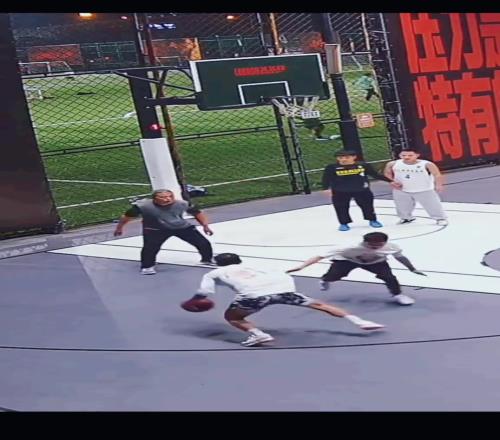 不是哥们，你艾佛森啊！