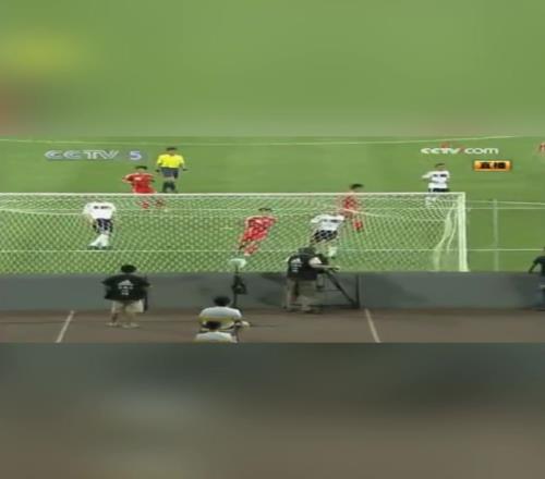 22岁蒿俊闵戏耍德国后卫破门！09年高洪波首秀国足11战平德国！