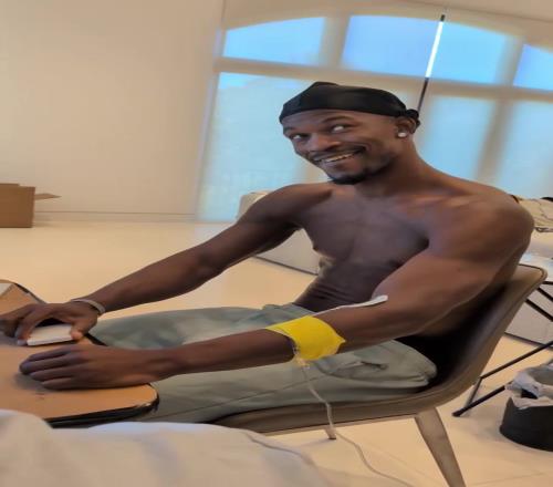 这是打的什么点滴啊！巴特勒G4火线复出和这个有关吗