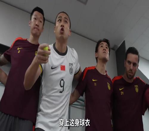 张玉宁这几句直接出范儿了，网友：有点队长那意思了