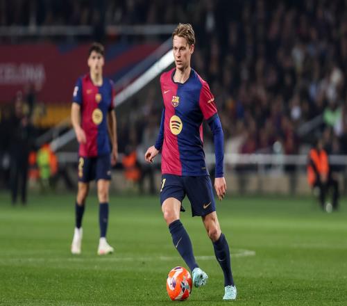 世体：巴萨再遭FIFA病毒影响，德容因伤将缺席对阵瓦伦西亚比赛