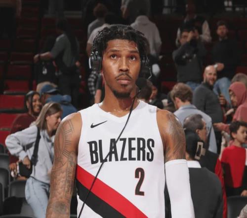 从五星高中生到落选秀，杨瀚森队友乐福的篮球沉浮记