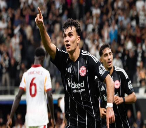 德天空：法兰克福对乌尊要价8000万欧，一些英超俱乐部有意