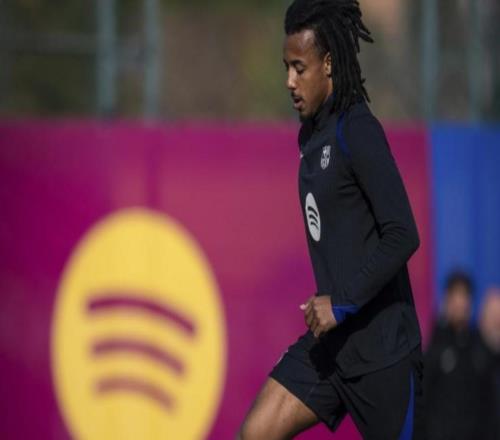 马卡：孔德已恢复合练，预计能入选国家德比大名单并出战皇马