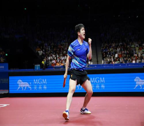 泪目！樊振东4-2逆转进决赛：28岁国乒战神冲全运会第六冠