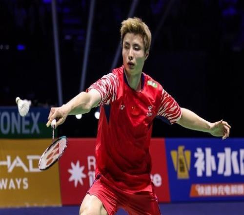 丹麦羽毛球公开赛：石宇奇2-0战胜李卓耀，晋级16强