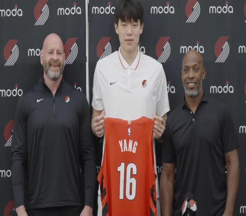 杨瀚森在比卢普斯执教下数据：5场比赛场均15.6分钟6.8分