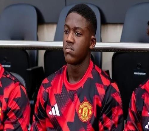 英超0首发！曼联名宿：我敢肯定阿莫林和梅努有私人恩怨