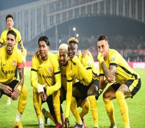 【中超】戴维森费利佩均梅开二度西海岸2比2蓉城