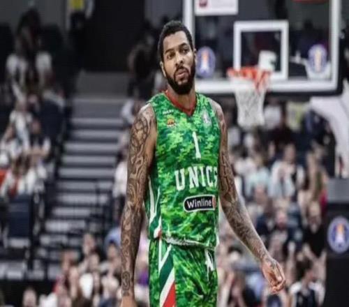 官方：山东男篮签下前掘金前锋德沃恩艾库恩珀塞尔