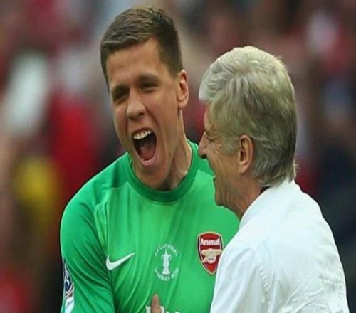 什琴斯尼：被温格告知要离开枪手后哭了，但那时确实安于现状