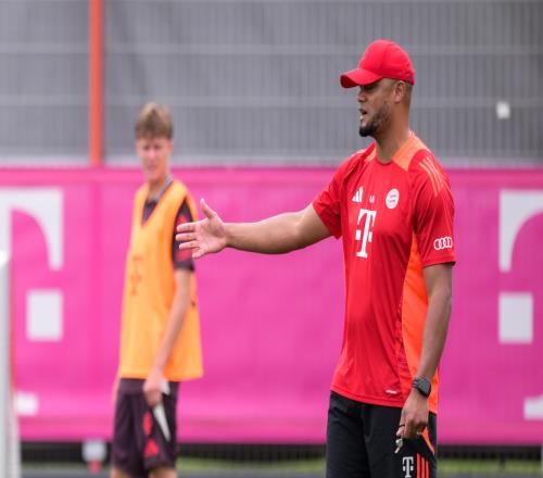 孔帕尼：我们有三件事可以做得更好，但我会把这些留在更衣室