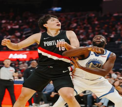 不用担心，杨瀚森全场3分6犯离场，两特点已经让其坐稳常规轮换