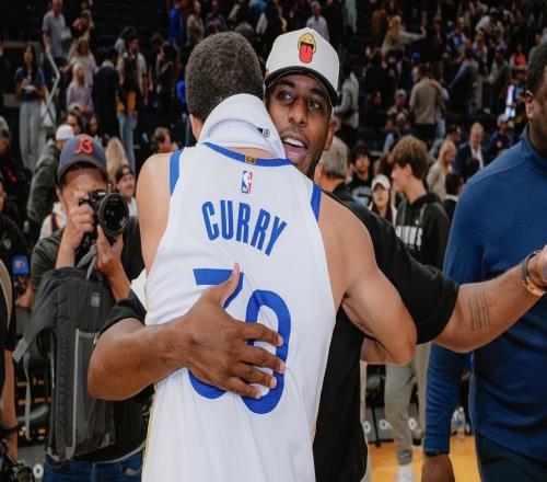 惺惺相惜！快船官方晒出库里与保罗赛后拥抱致意